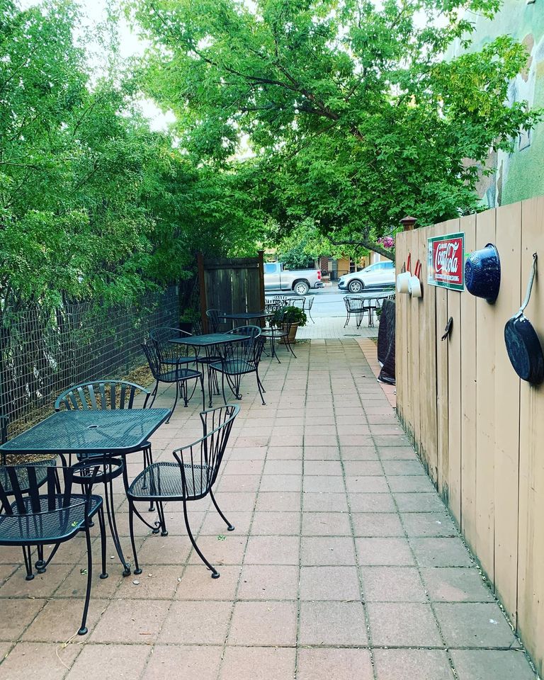 Cateye Cafe